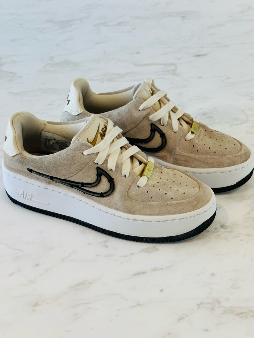 Nike Women’s Air Force 1 Sage Low LX Light Cream and Black Swoosh size US 6